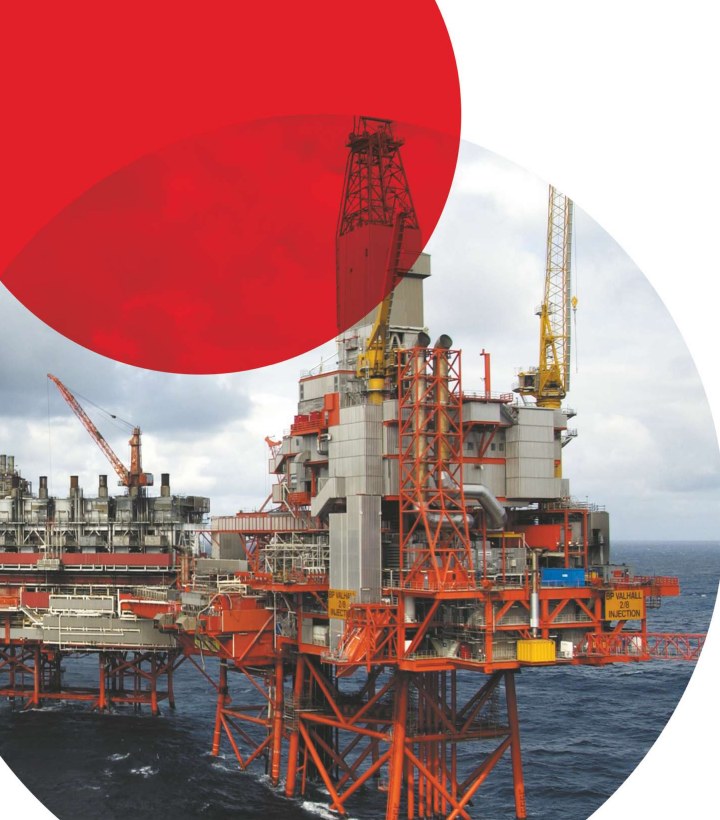 Offshore oil platform